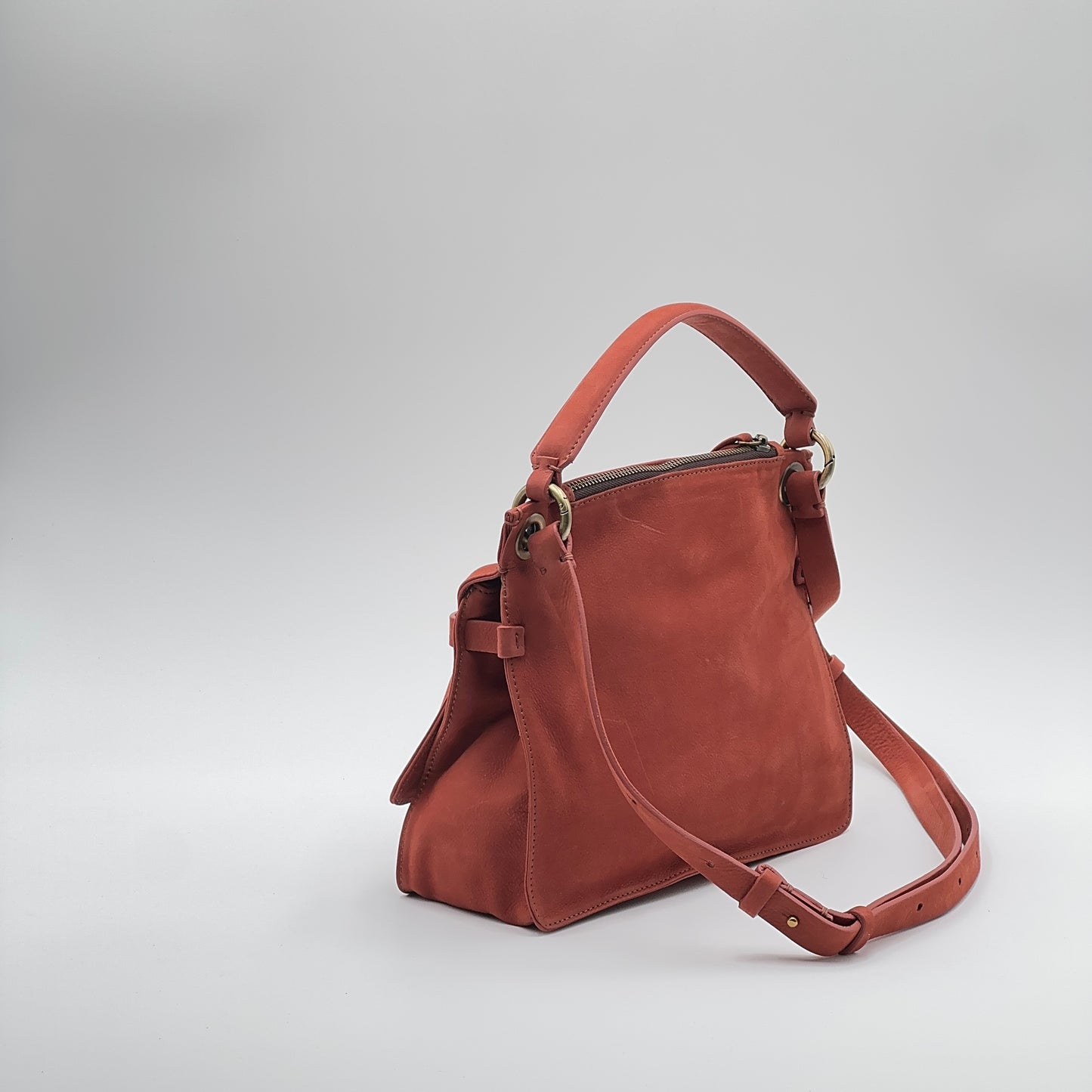 Sandy24 Long Beach English leather