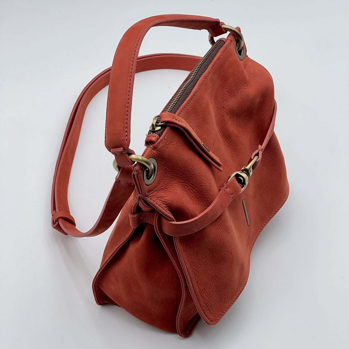 Sandy24 Long Beach English leather