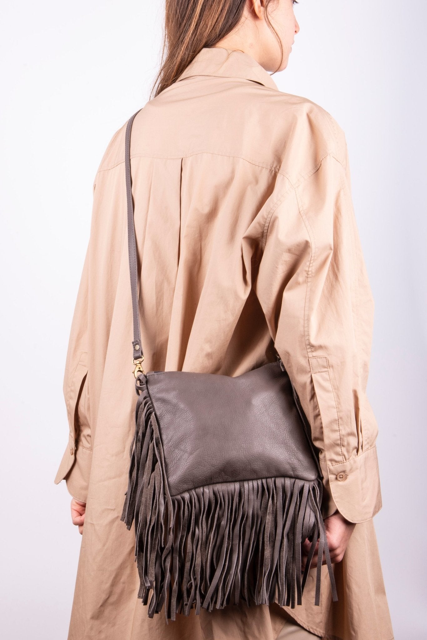 Sissy mousse grigio - pochette a tracolla in pelle grigia - Marta Ray