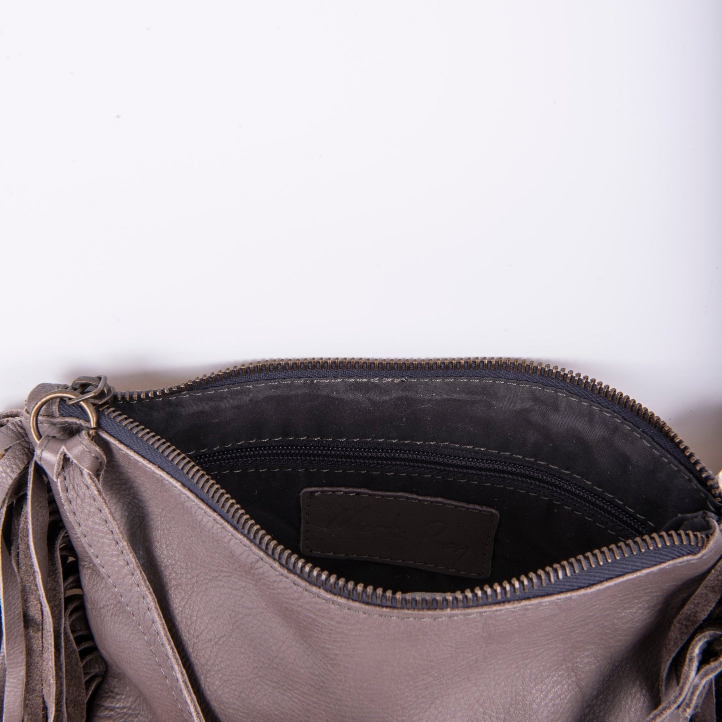 Sissy mousse grigio - pochette a tracolla in pelle grigia - Marta Ray