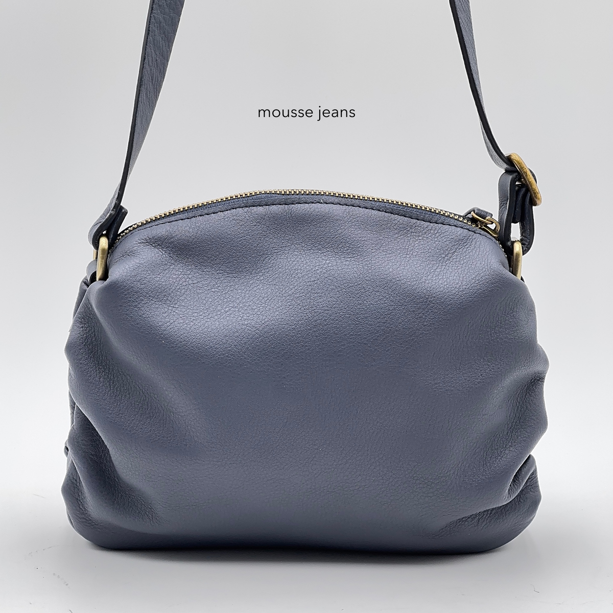 Zoe pre-order