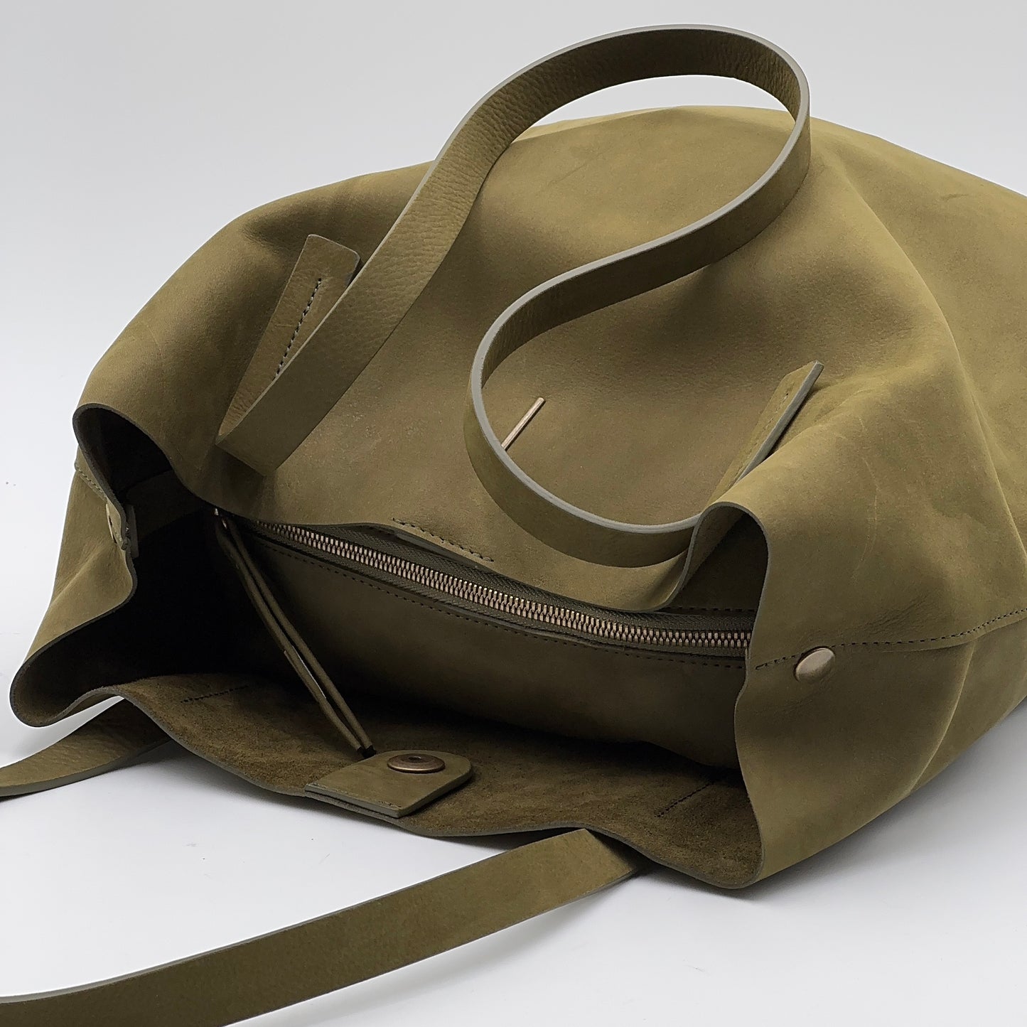Alice bag long beach carciofo