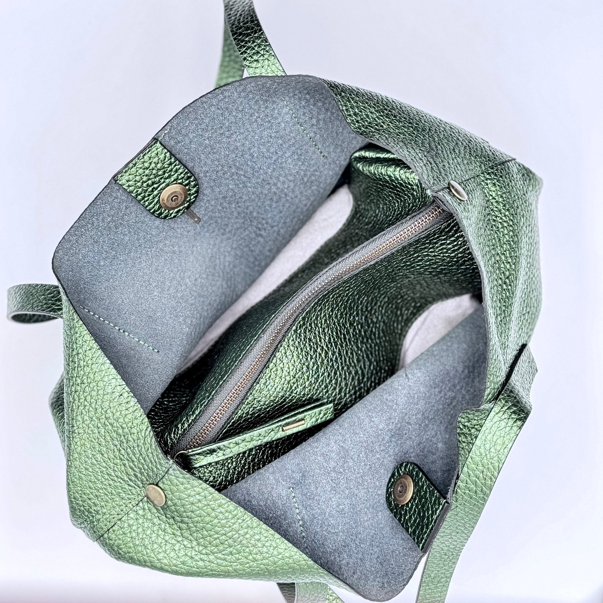 Alice bag metaltaurus verde