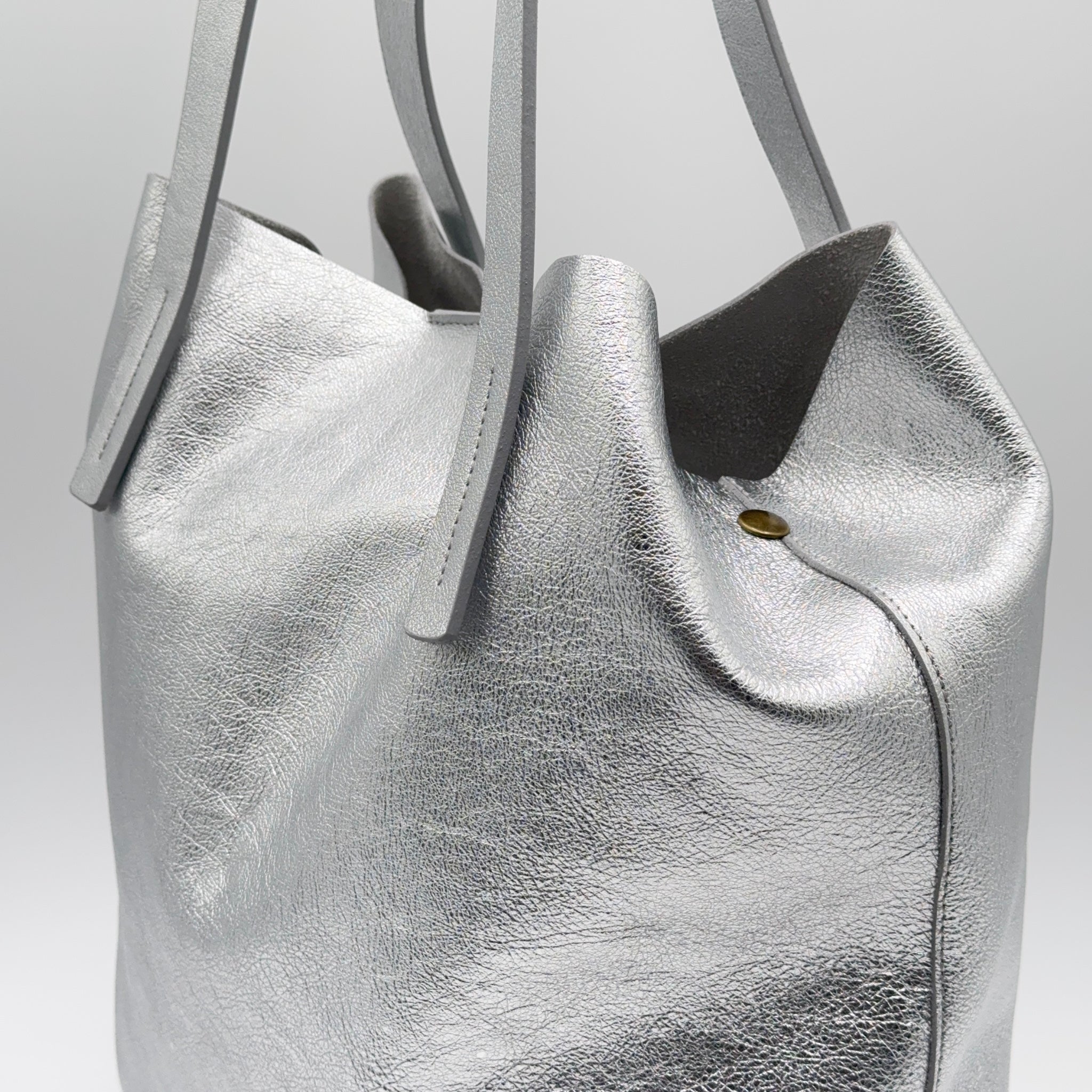 Alice bag laminato argento