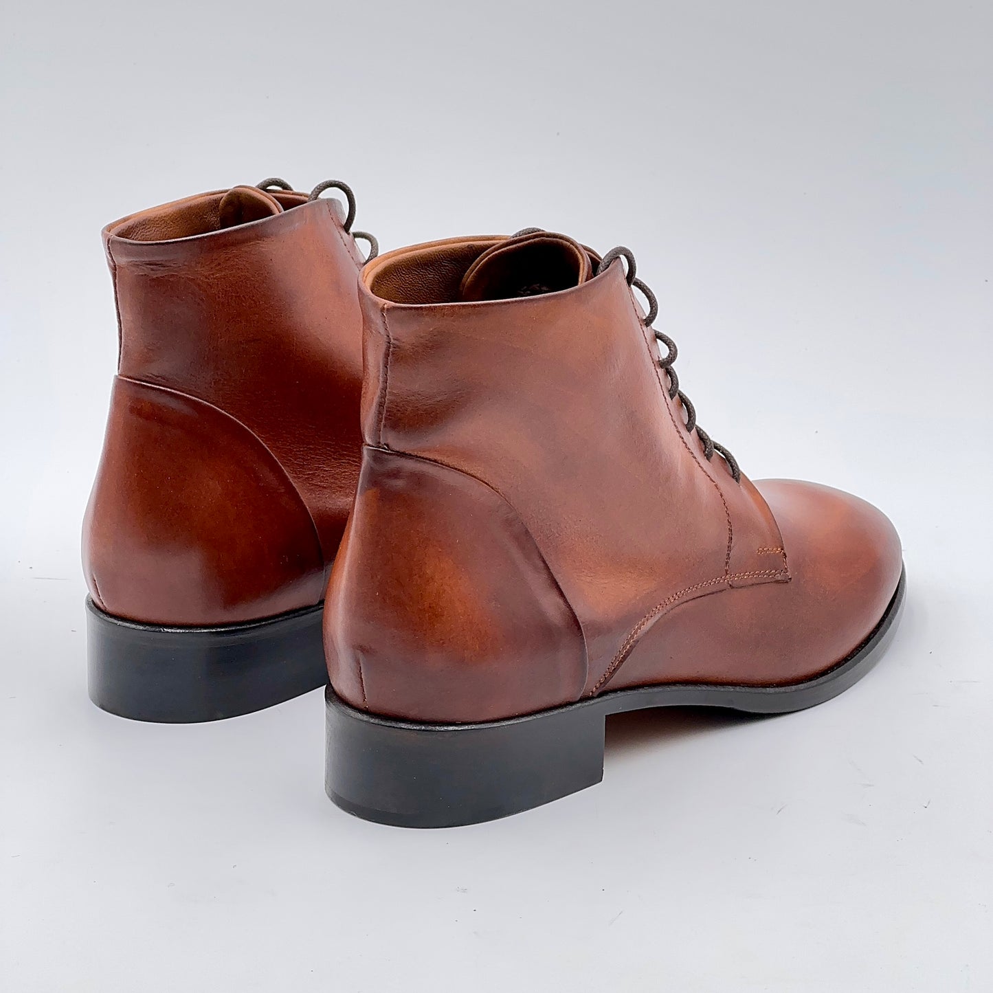 Allacciato Mia invecchiato corteccia