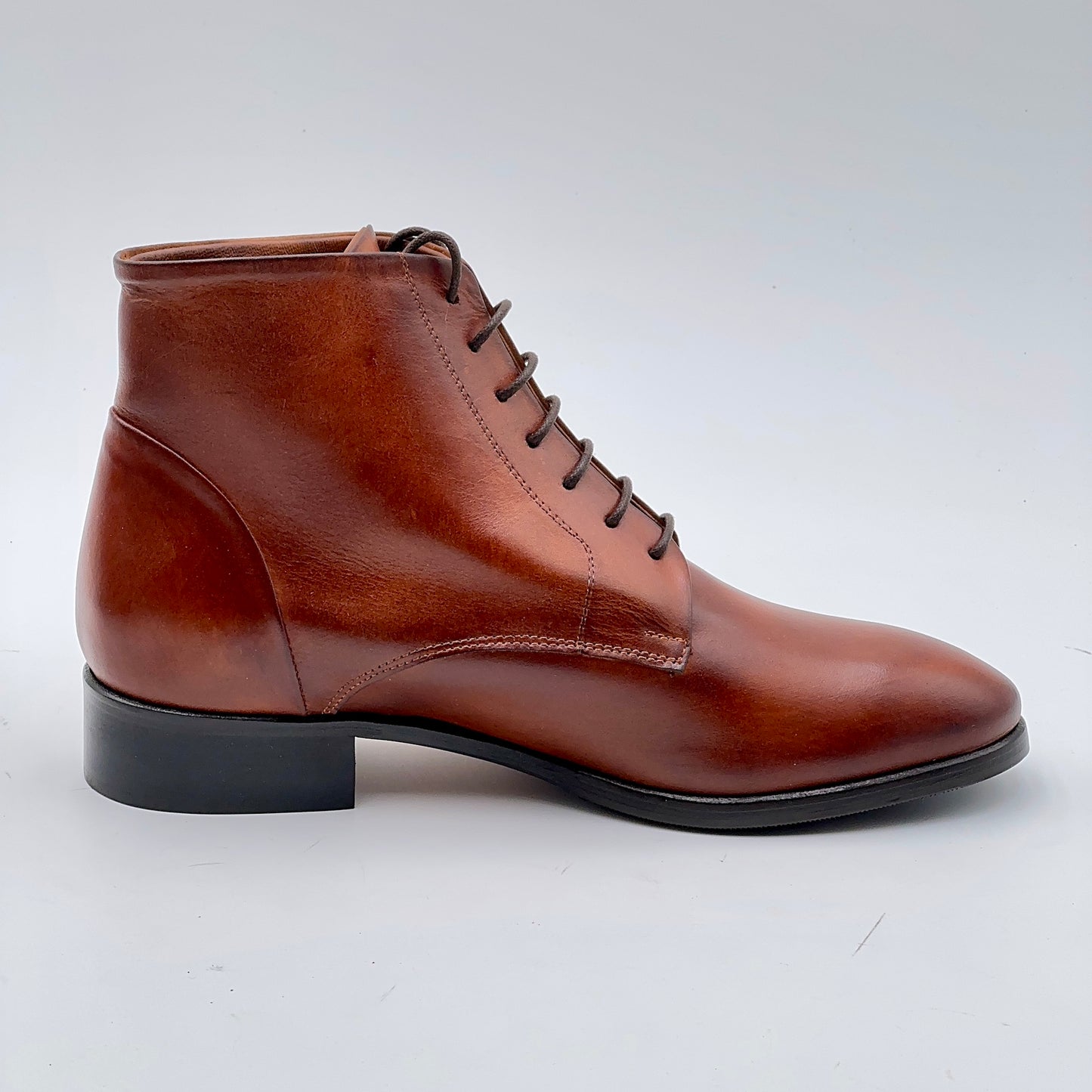 Allacciato Mia invecchiato corteccia