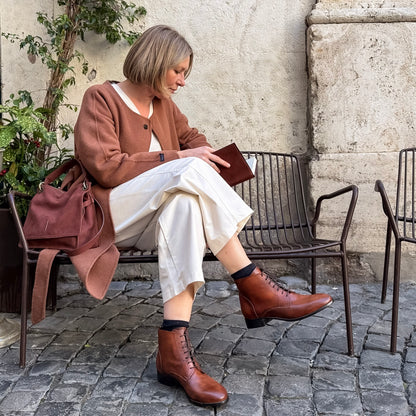 Allacciato Mia invecchiato corteccia