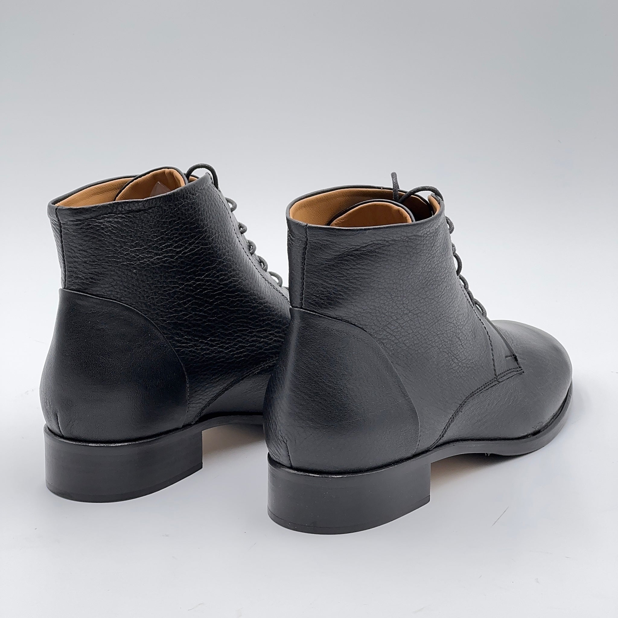 Allacciato Mia mistral nera
