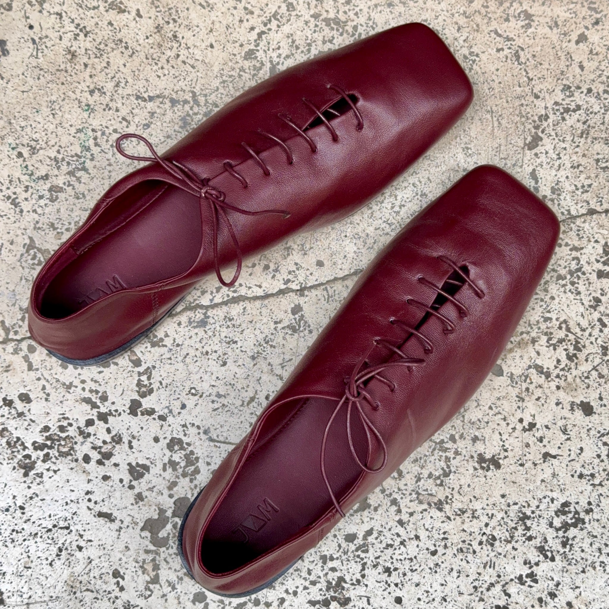 Calaluna maxime bordeaux