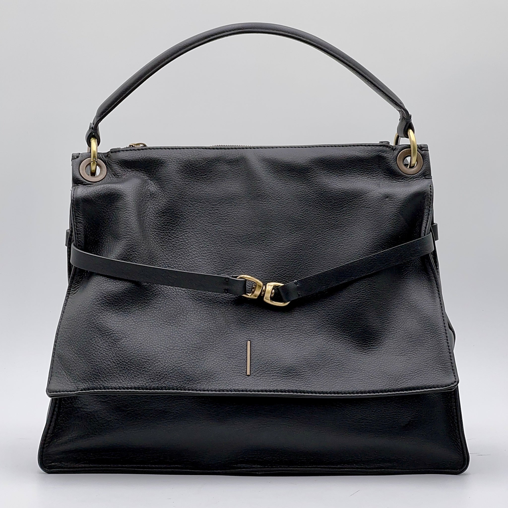 Carrie24 black mousse 