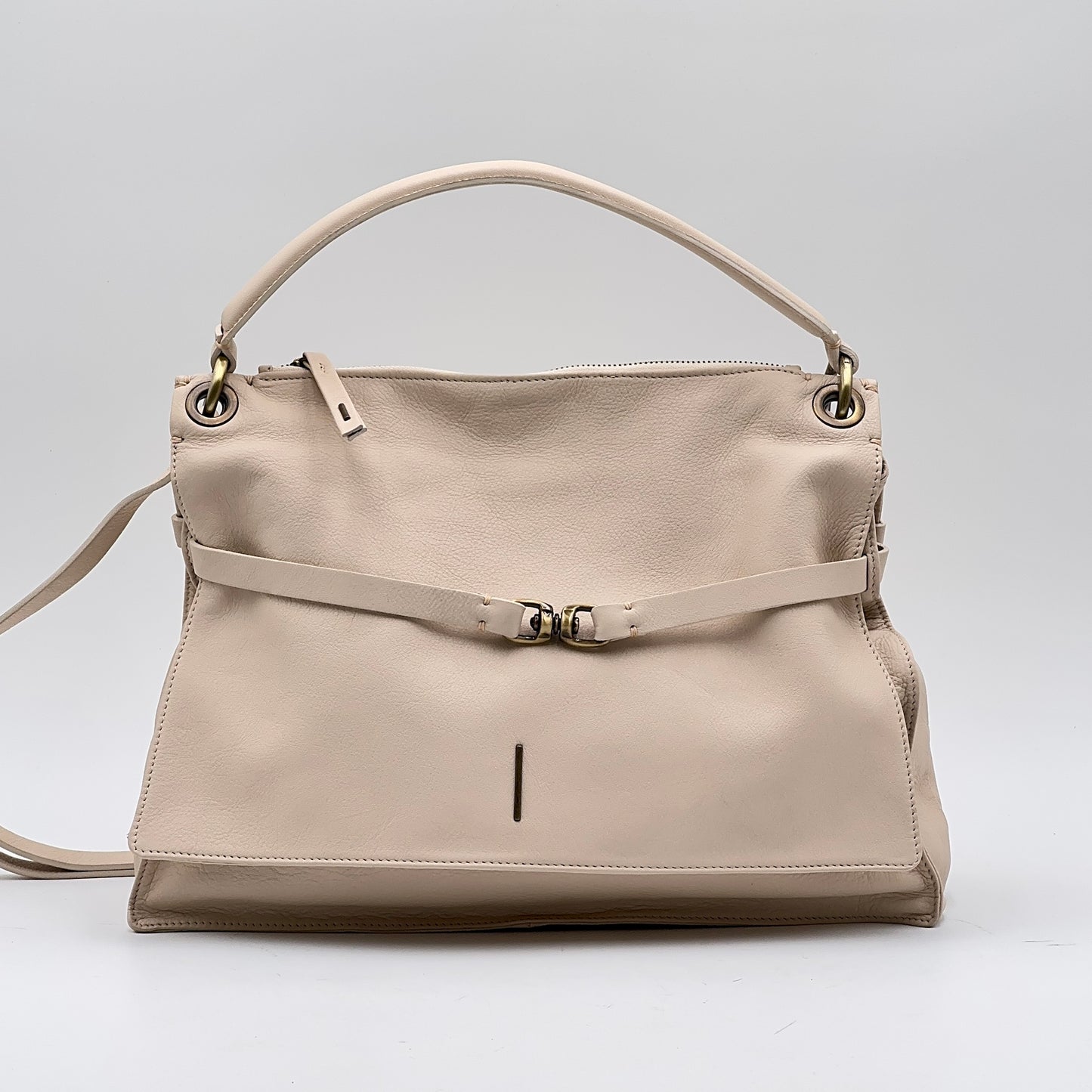 Carrie24 mousse bianco