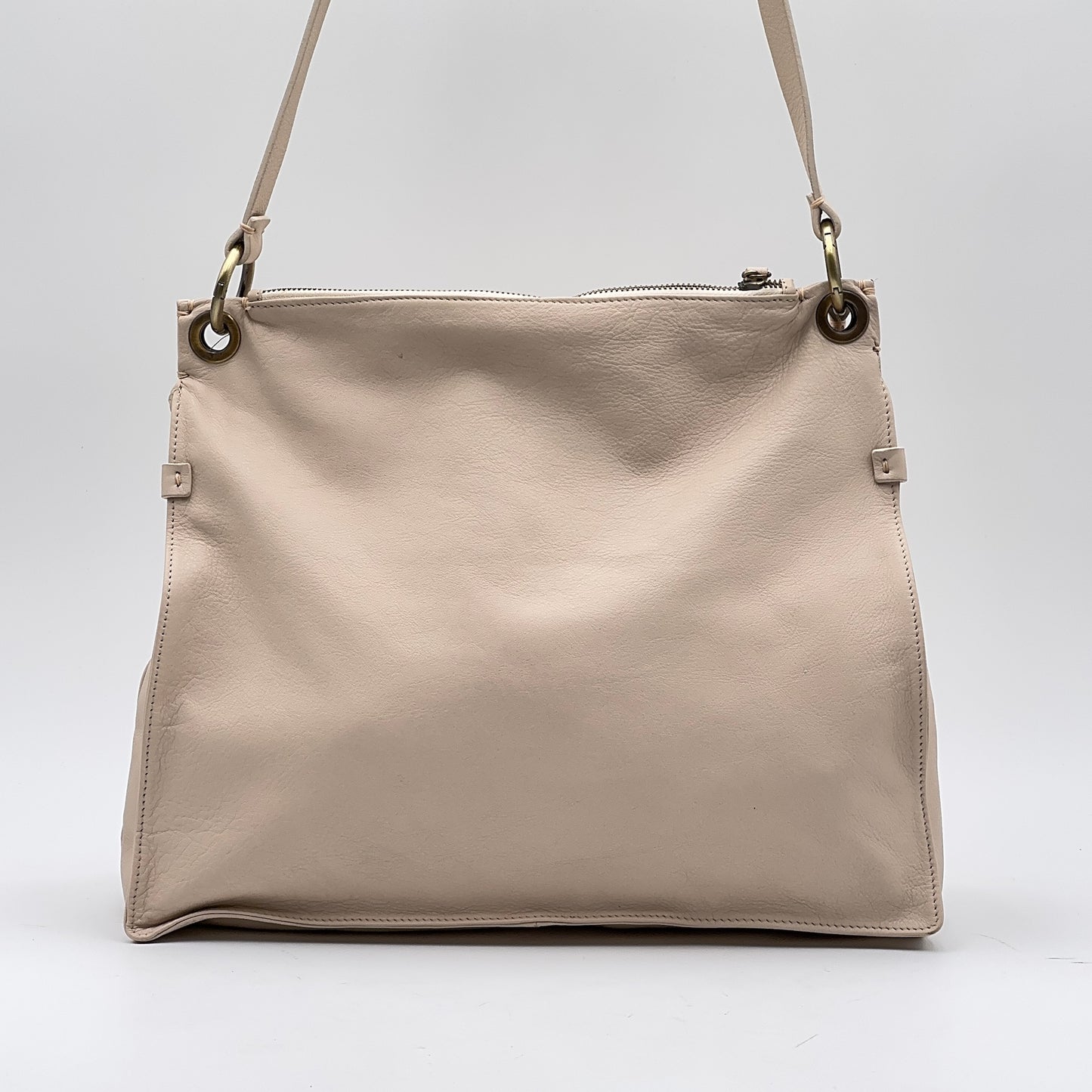 Carrie24 mousse bianco