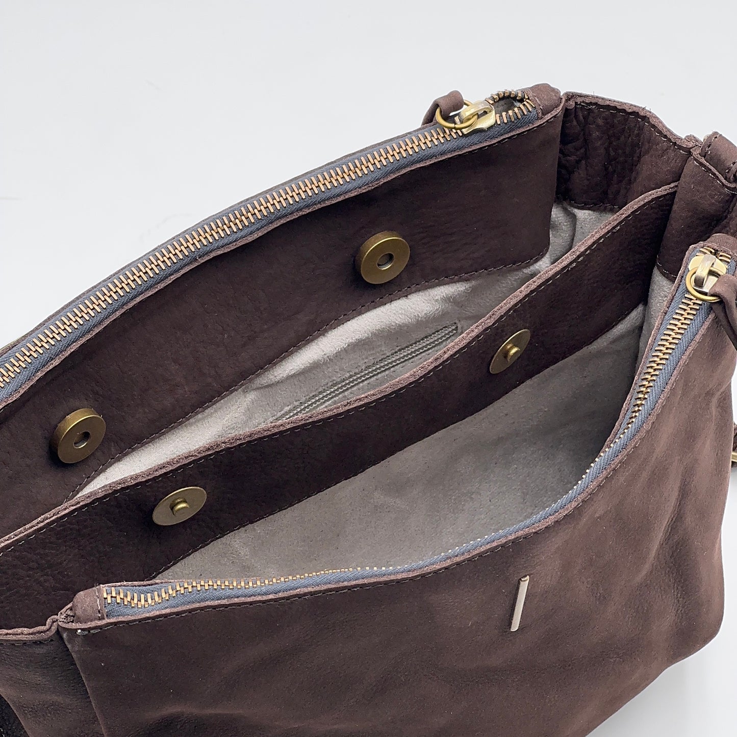 Cate long beach testa di moro