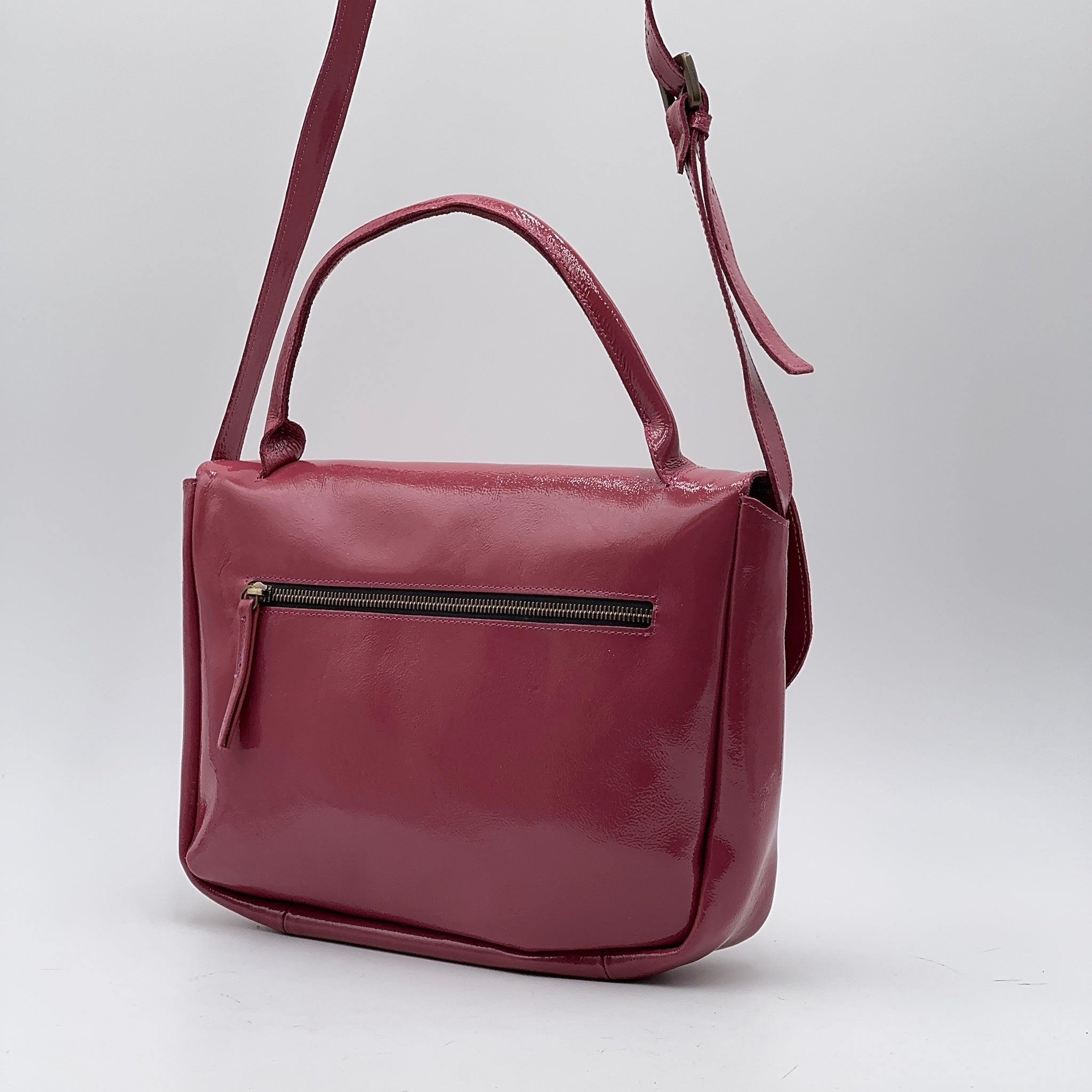 Light blue mousse brick - messenger bag in red leather