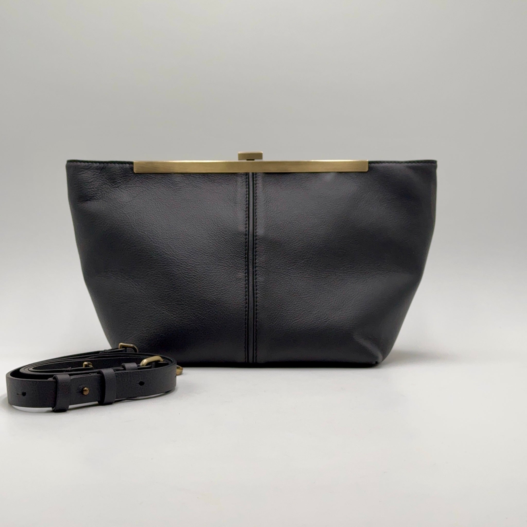 Lisa mistral nero