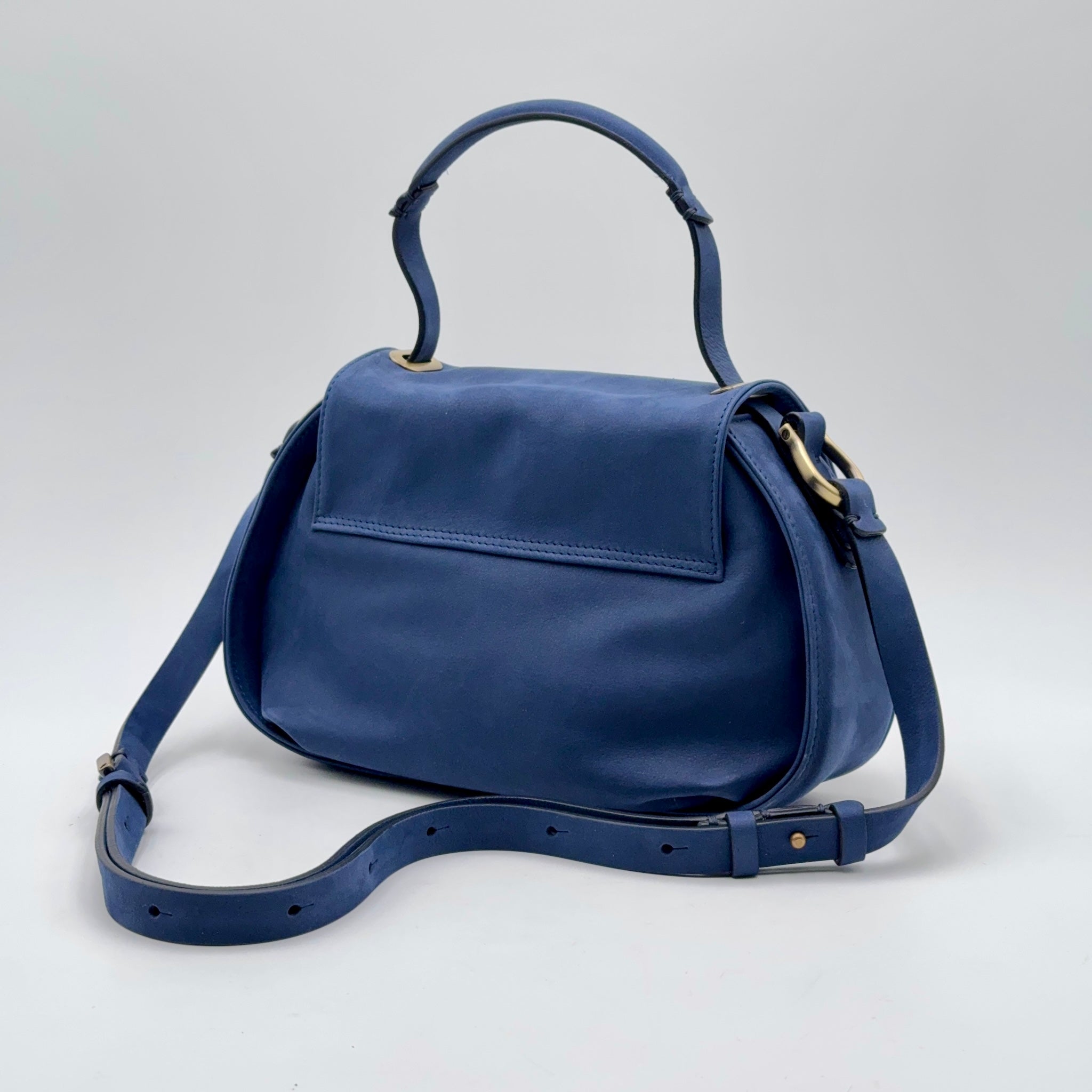 Luna long beach nautica