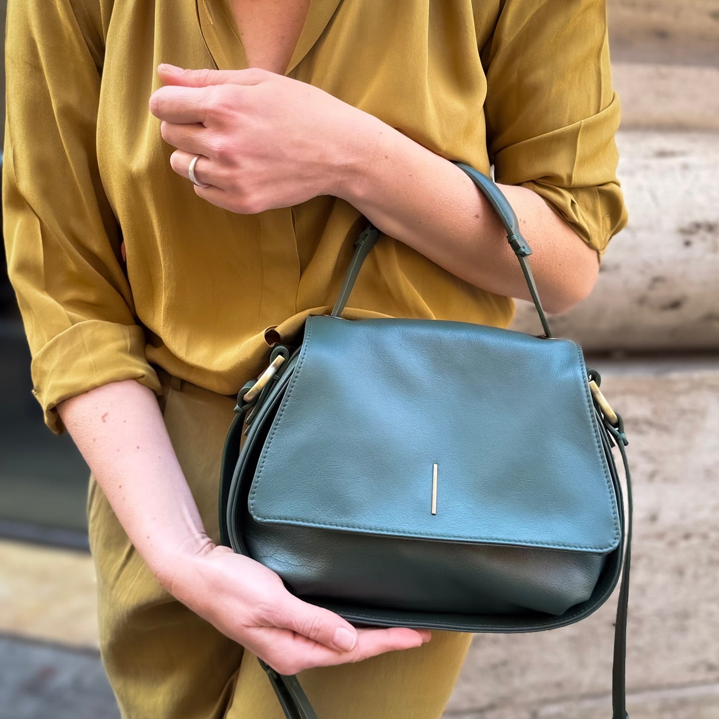 Luna mousse cardo marino