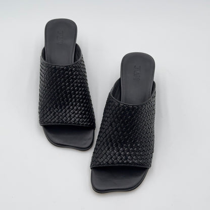 Mady weave black