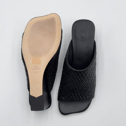 Mady weave black