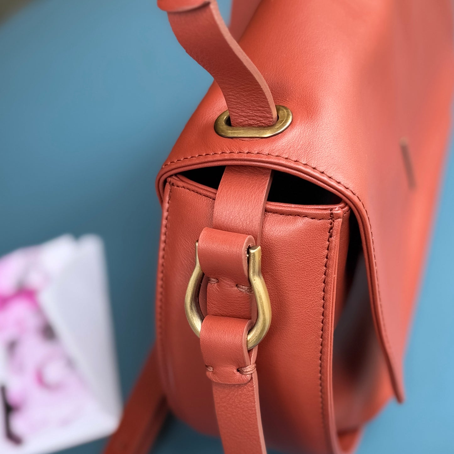 Luna mousse cuoio inglese