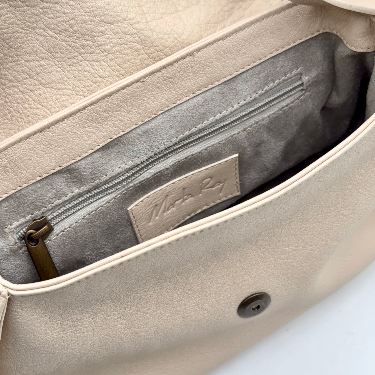 Luna mousse latte macchiato