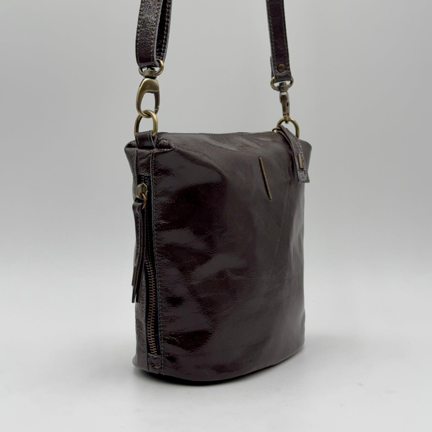 Nina vernice grigio