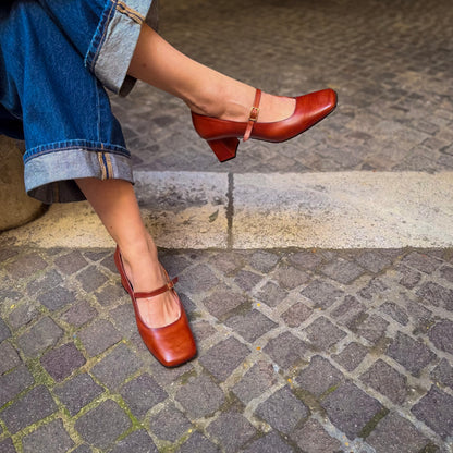 Noemi Mary Jane invecchiato corteccia