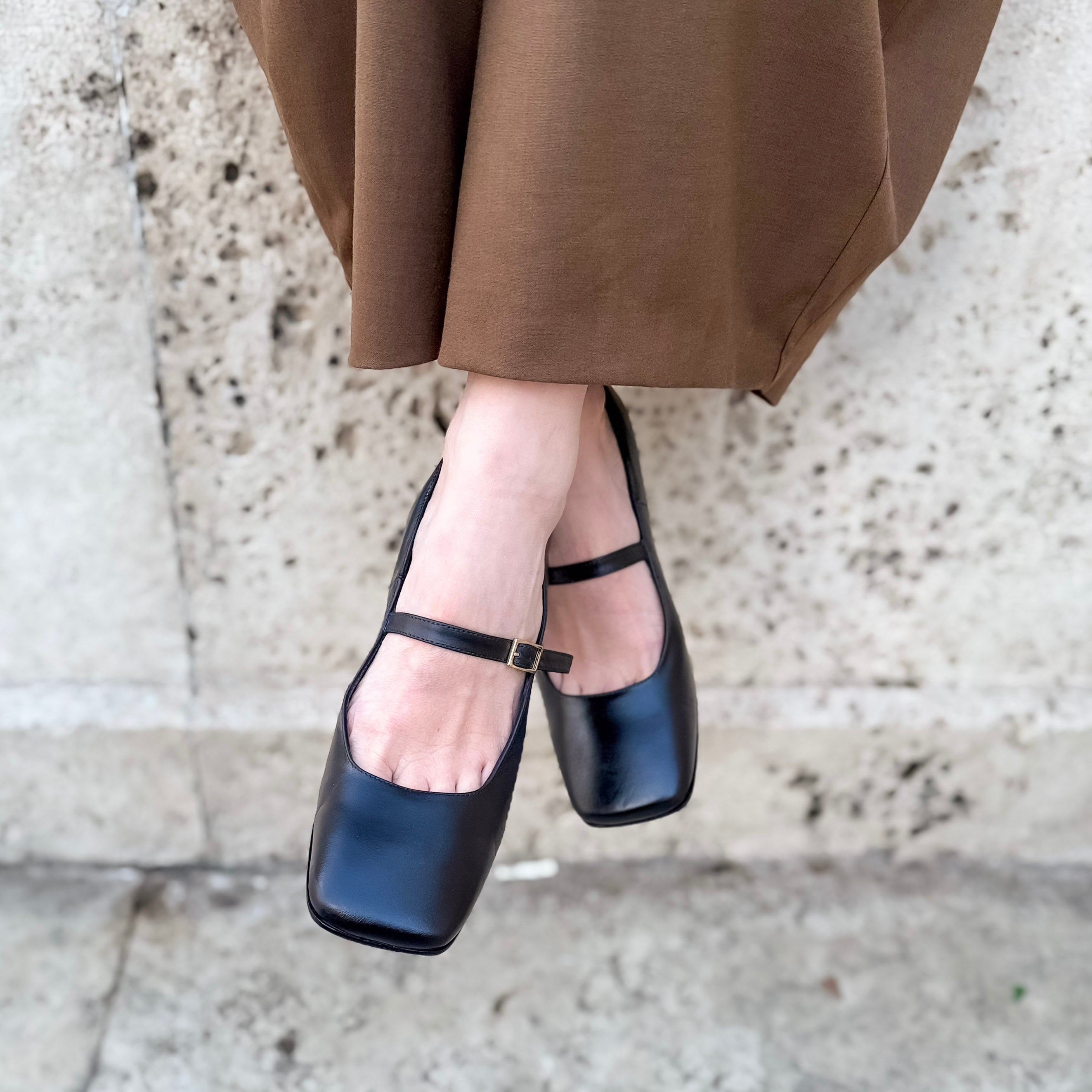 Noemi Mary Jane invecchiato nero