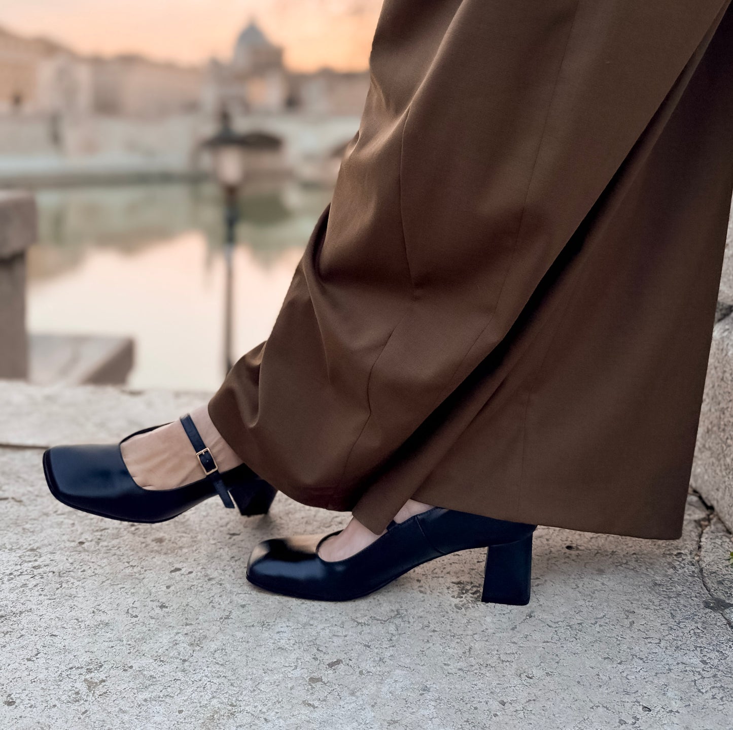 Noemi Mary Jane invecchiato nero