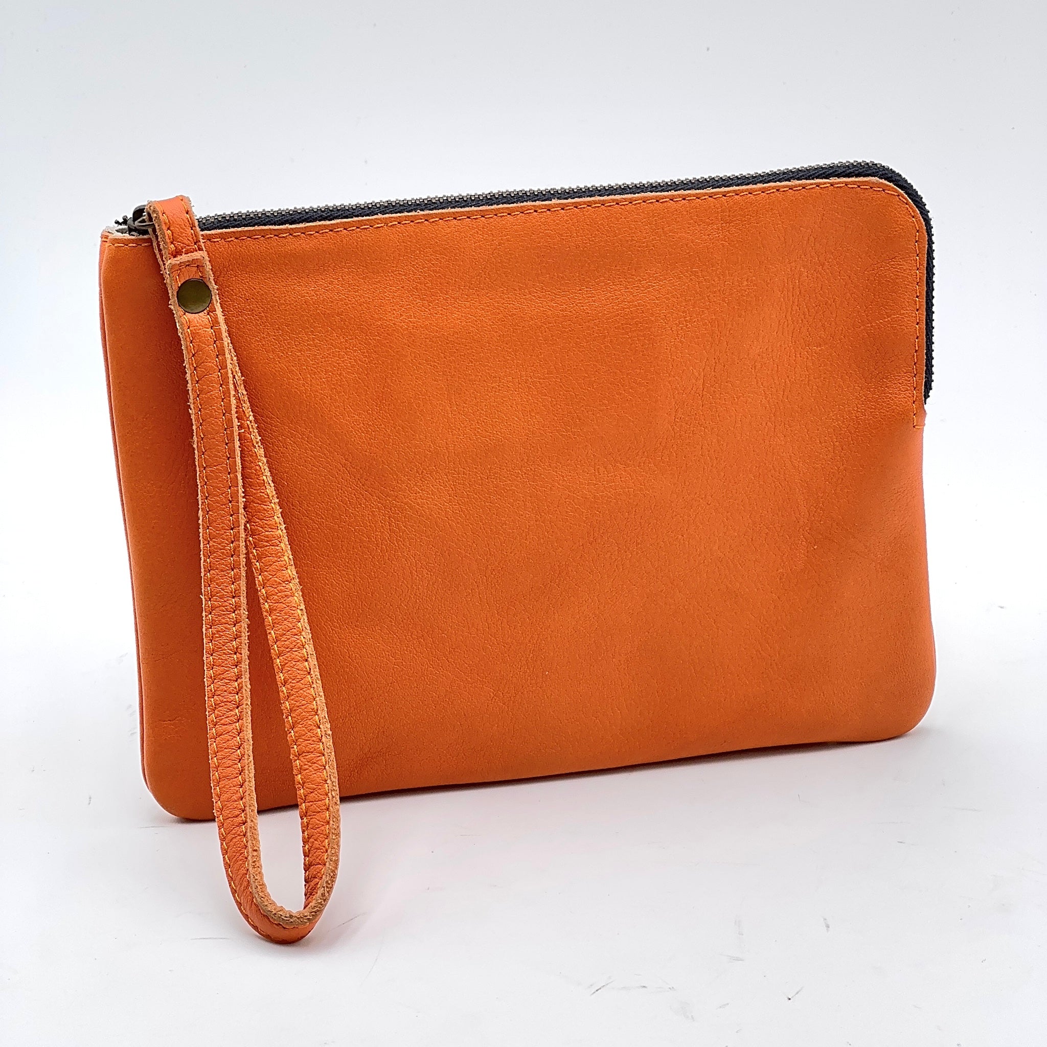 Pia Large orange mousse - orange leather purse