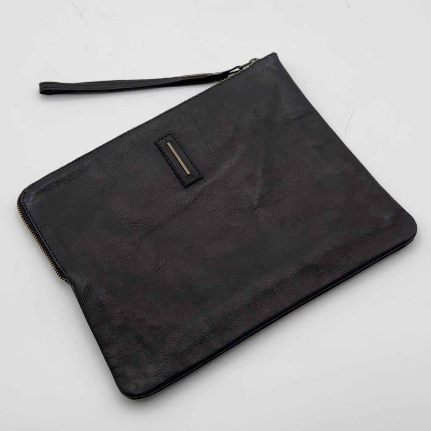 Pia Large black mousse - black leather purse