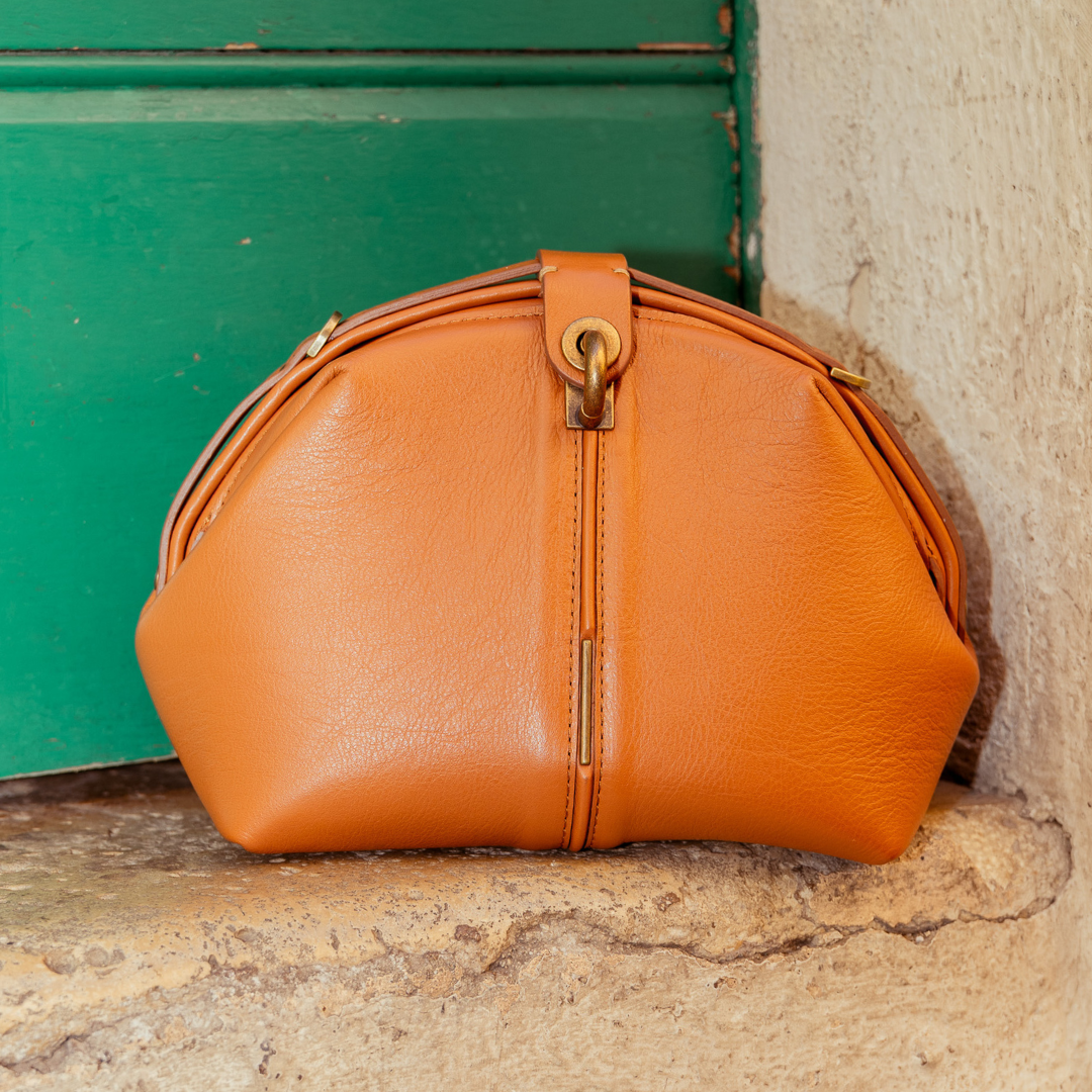 Pouf Medium mousse cuoio