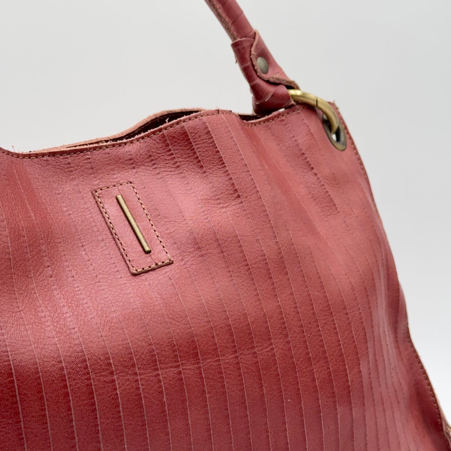 Rebecca arpa rosa antico