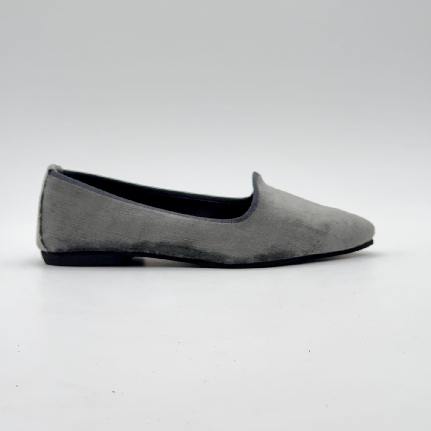 Scarpetta Flavia velluto perla grigio