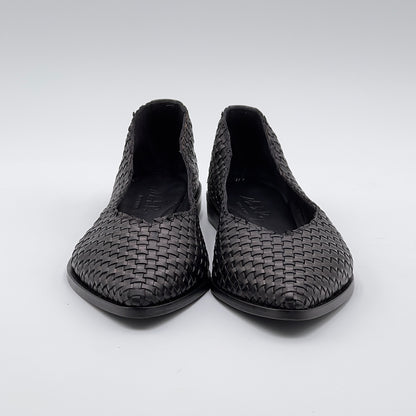 Black dyed woven Soshu ballerina