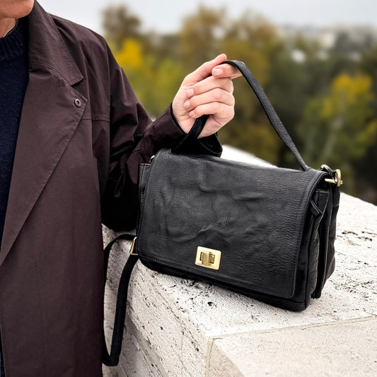 Yulia invecchiato nero