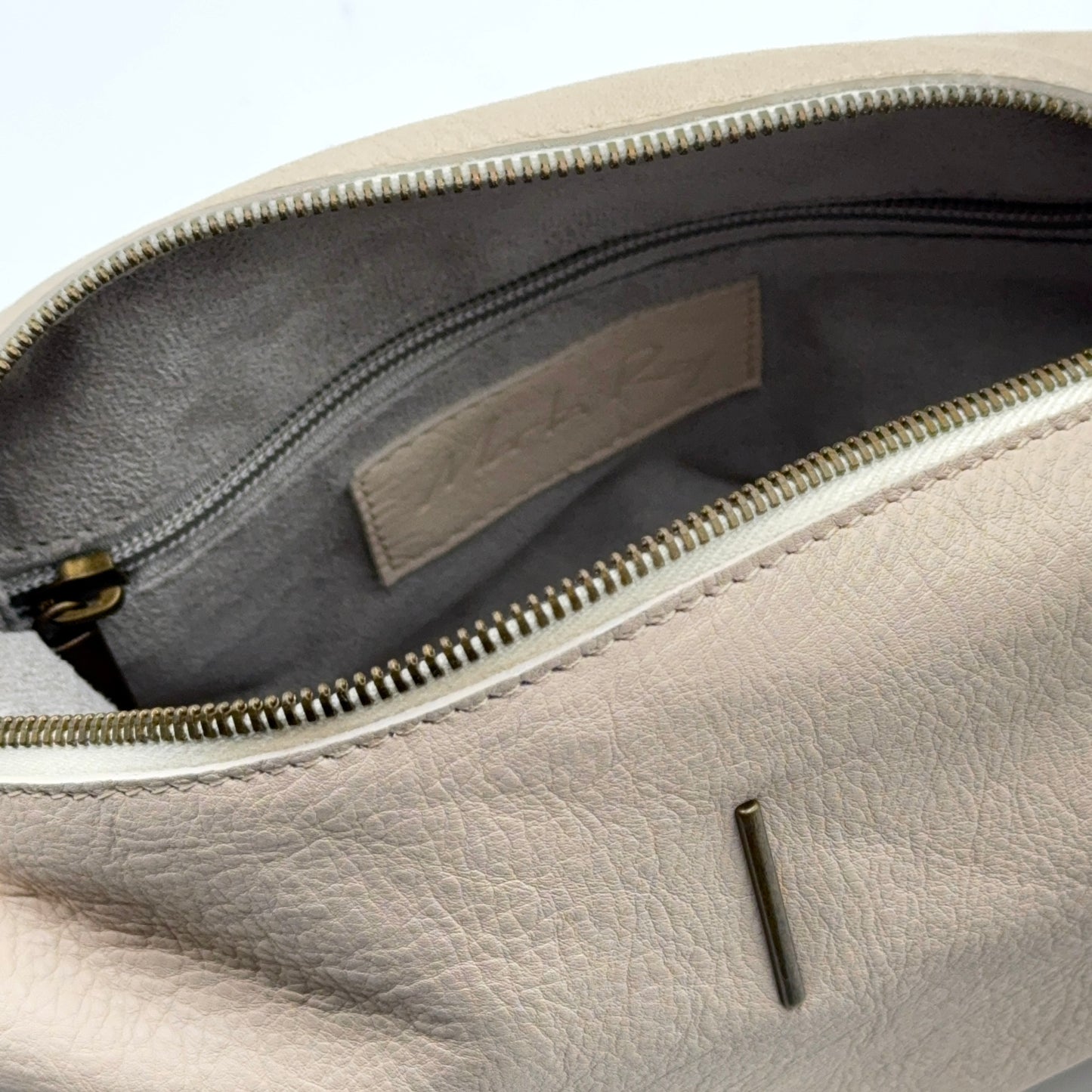 Zoe mousse latte macchiato