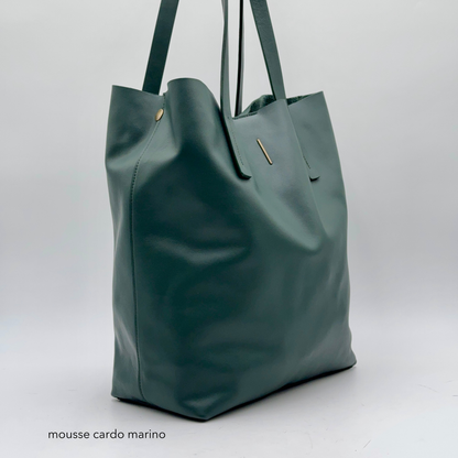 Alice Bag pre-order