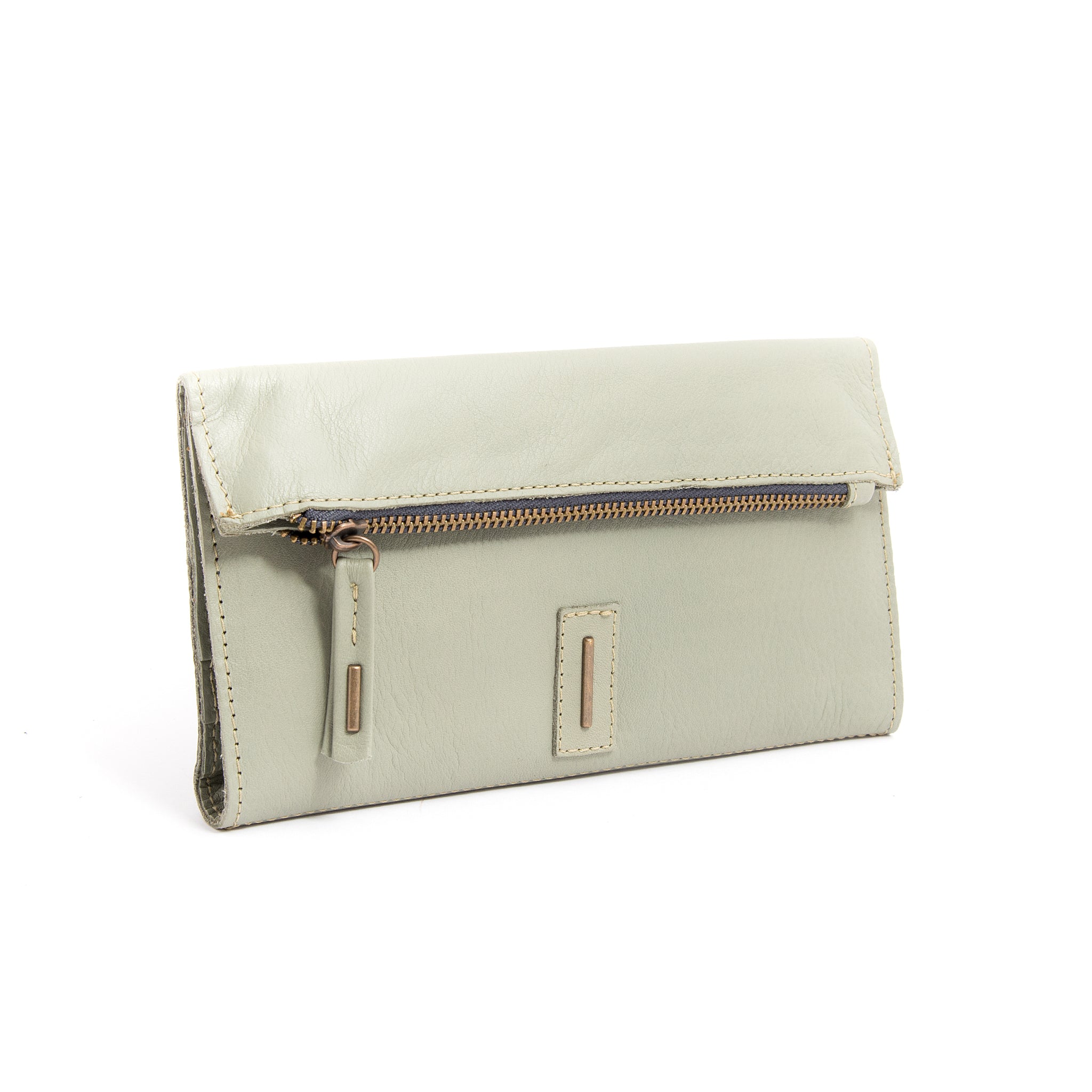 Max wallet mousse edera