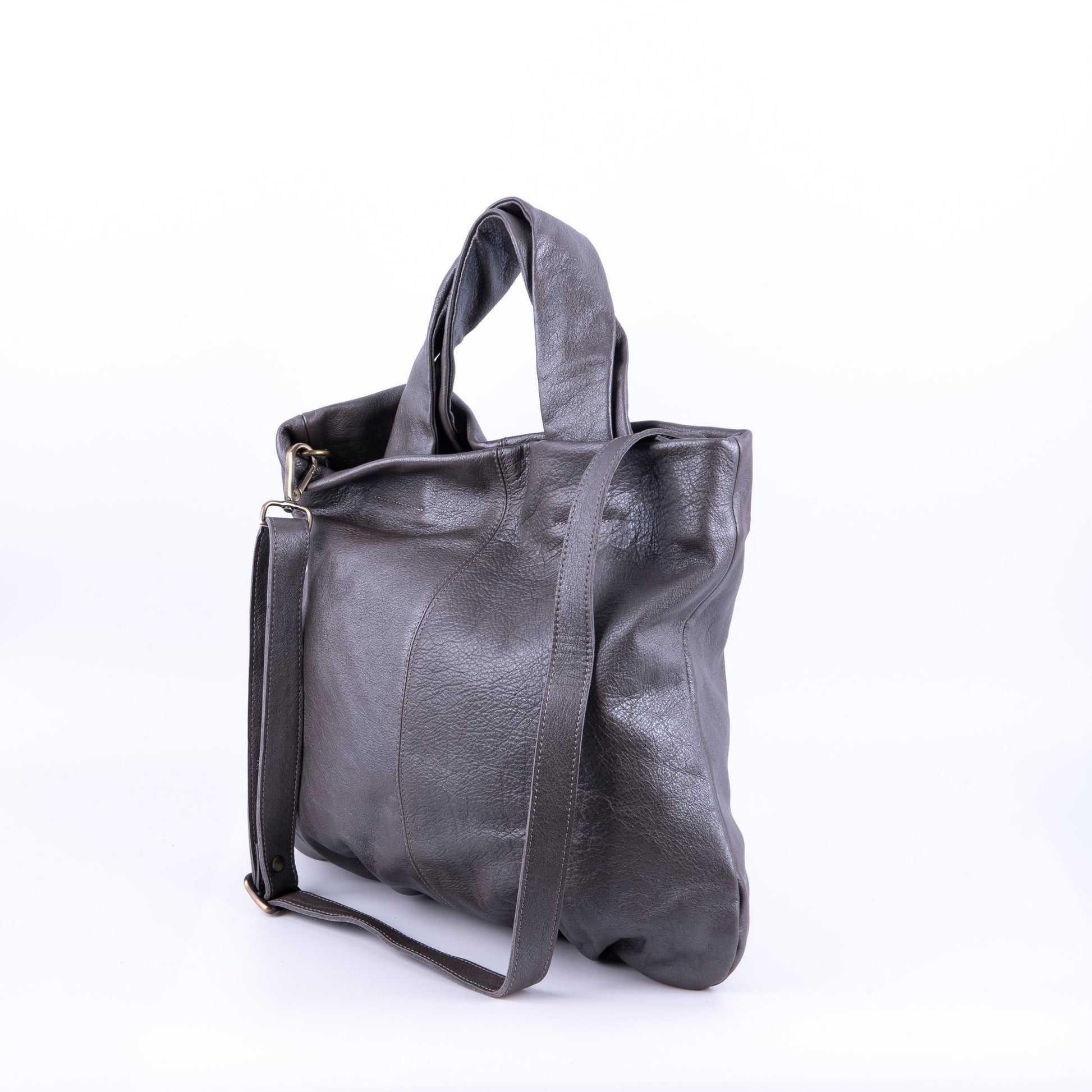 Abigail mousse perlato smog silver - borsa a tracolla grande in pelle grigia - Marta Ray