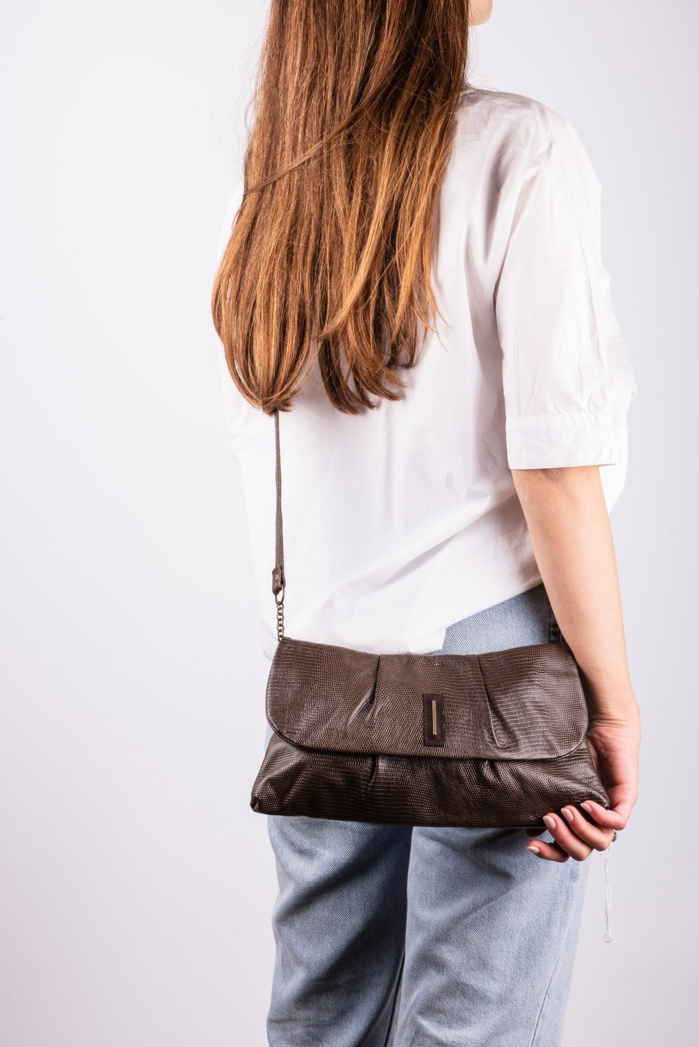 Agnese altheyus brown - pochette in pelle con tracolla marrone - Marta Ray