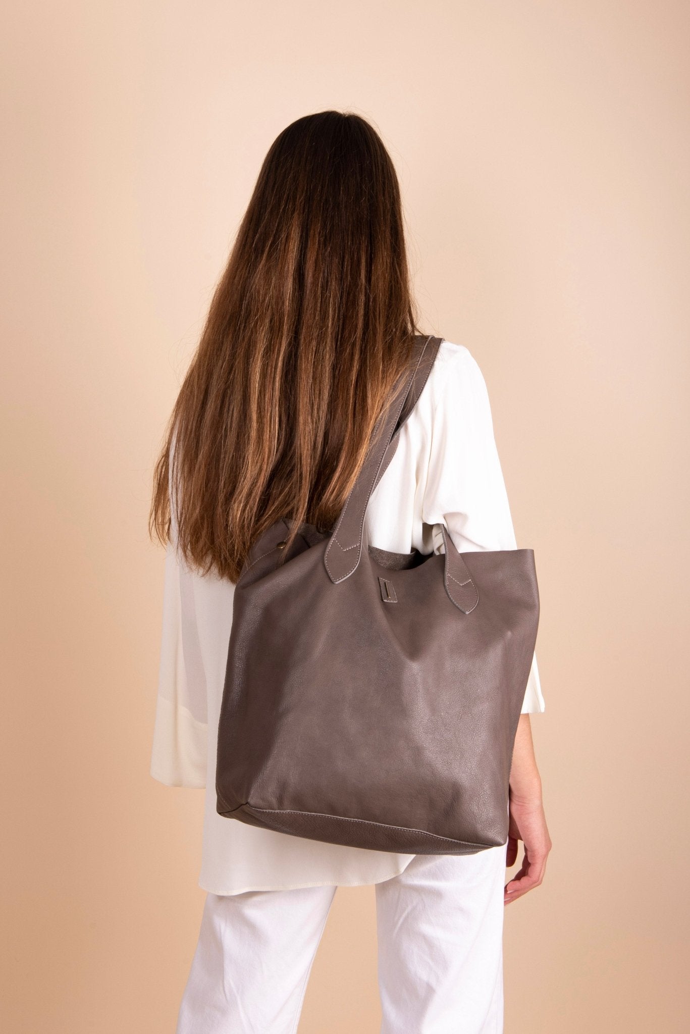 Alice mousse smog - borsa a spalla in pelle grigia - Marta Ray