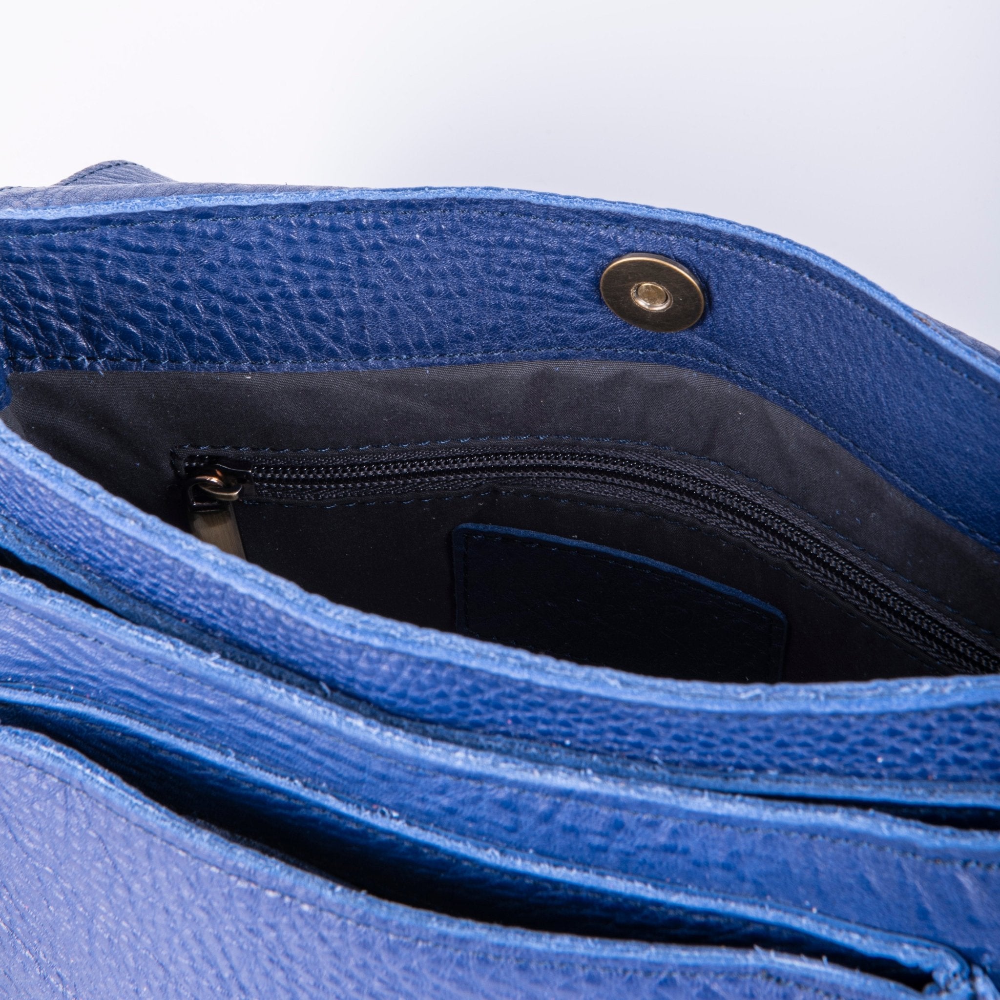 Amelie martellato blu elettrico - borsa in pelle a tracolla blu - Marta Ray