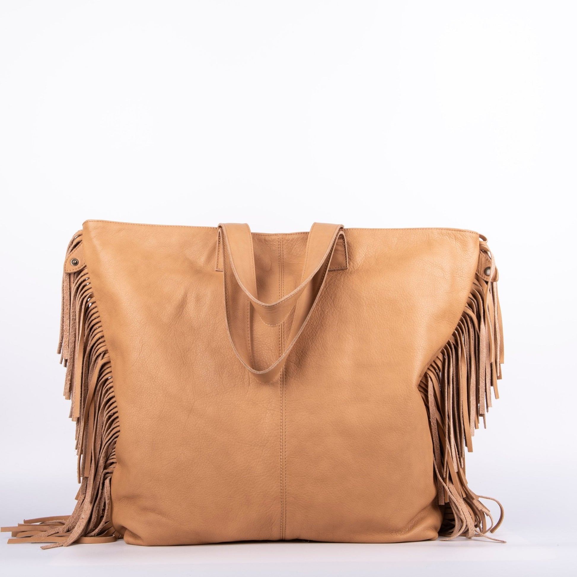 Amy mousse mandorla - borsa a spalla in pelle con frange beige - Marta Ray