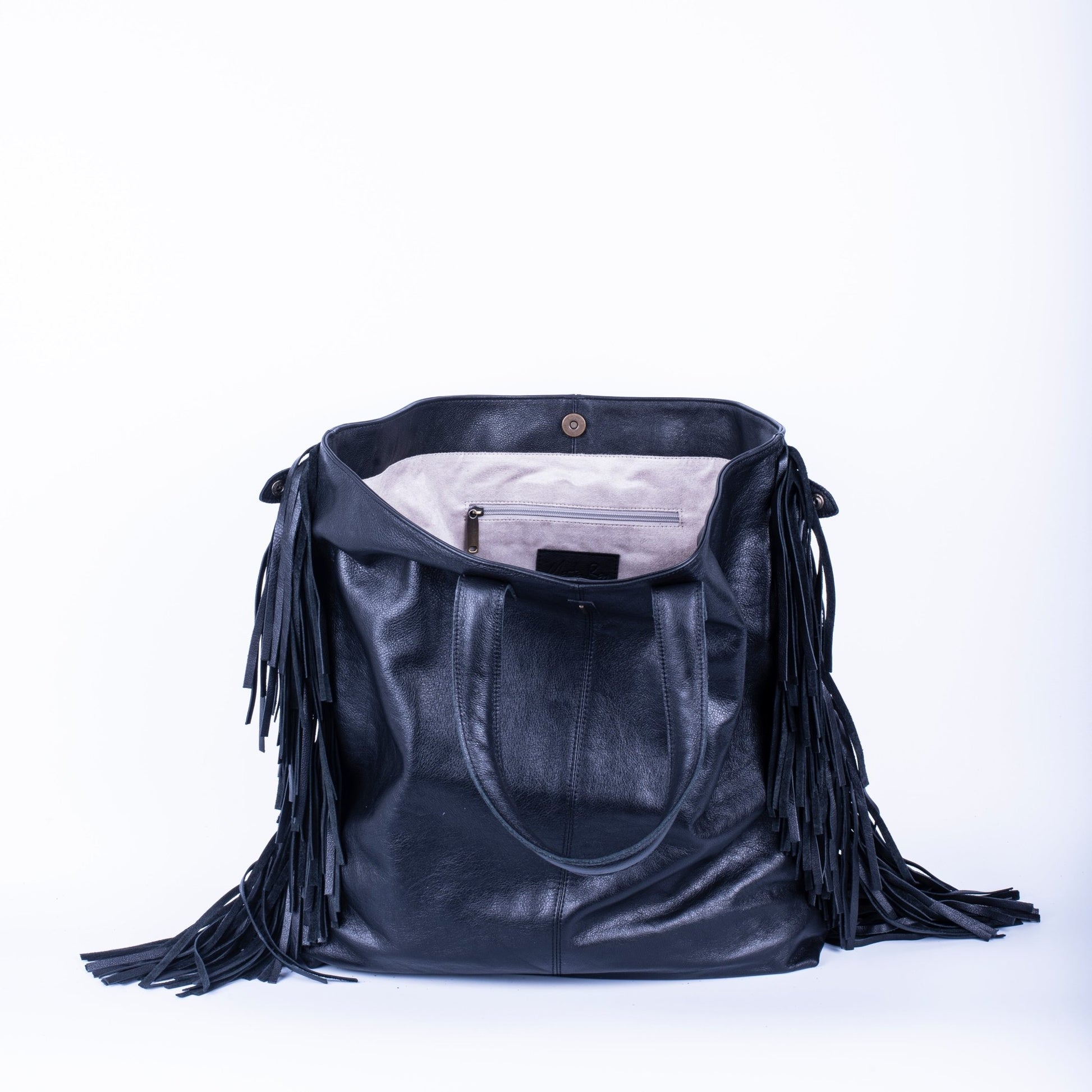 Amy mousse nera - borsa a spalla in pelle con frange nera - Marta Ray