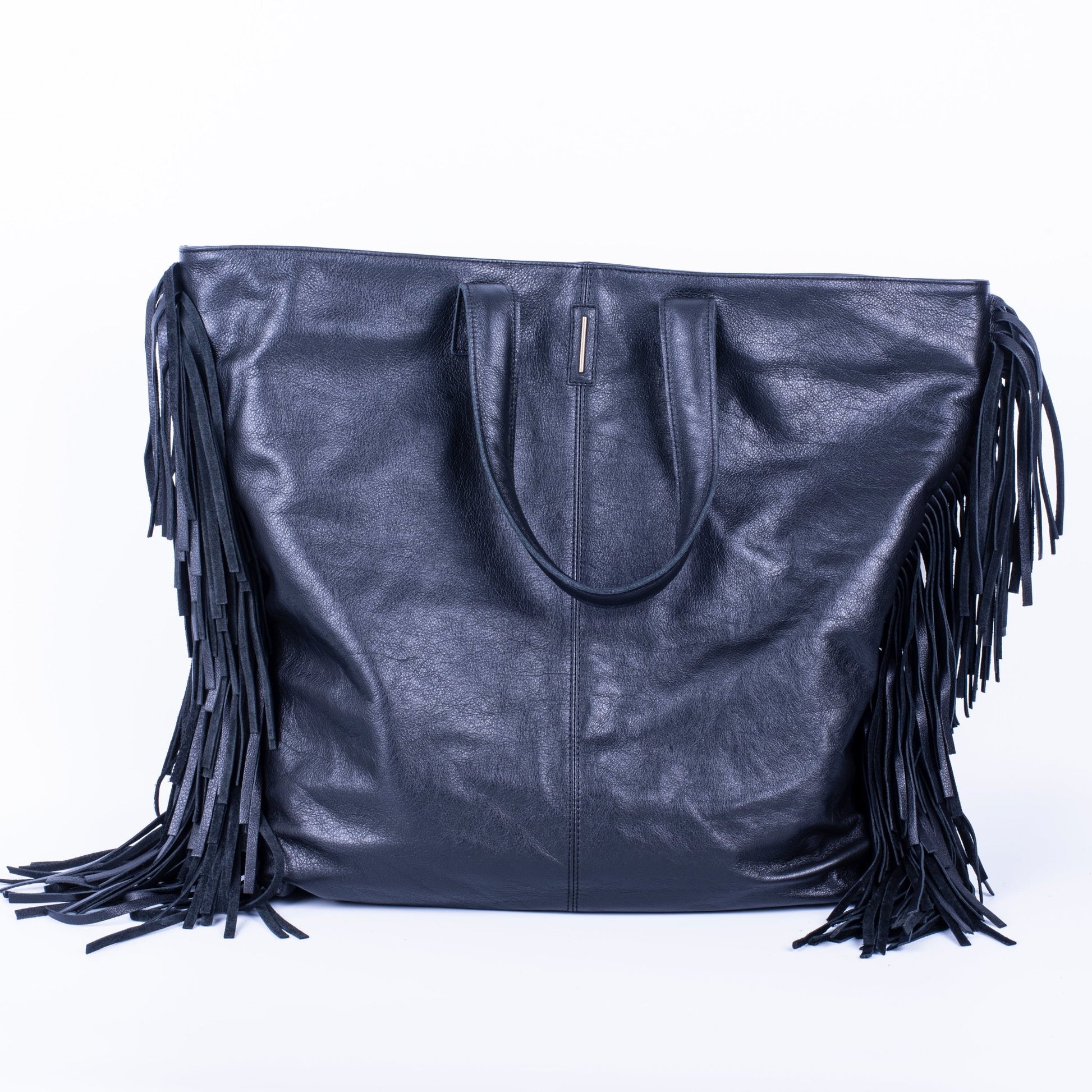 Amy mousse nera - borsa a spalla in pelle con frange nera - Marta Ray