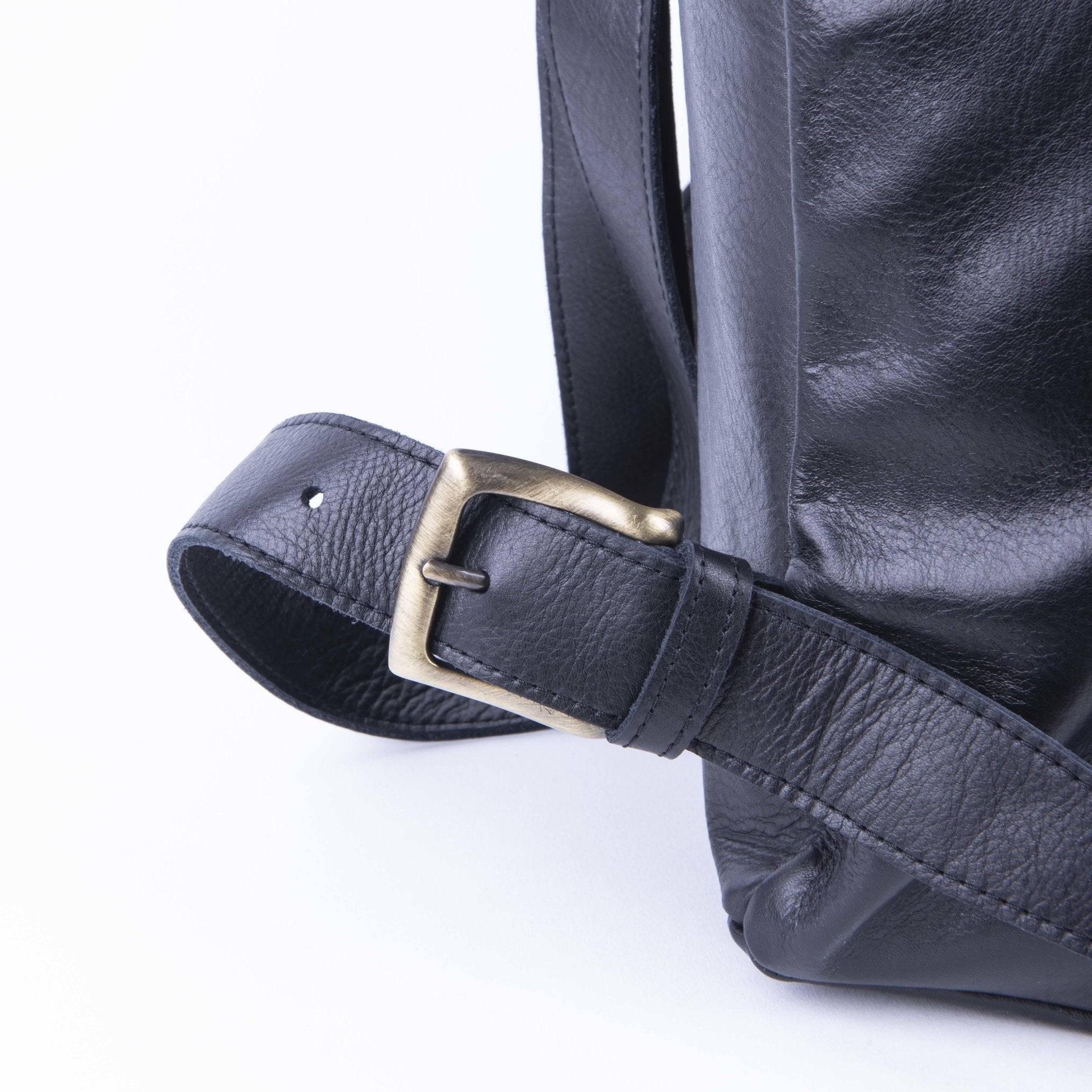 Andy mousse nero - zaino in pelle nera - Marta Ray