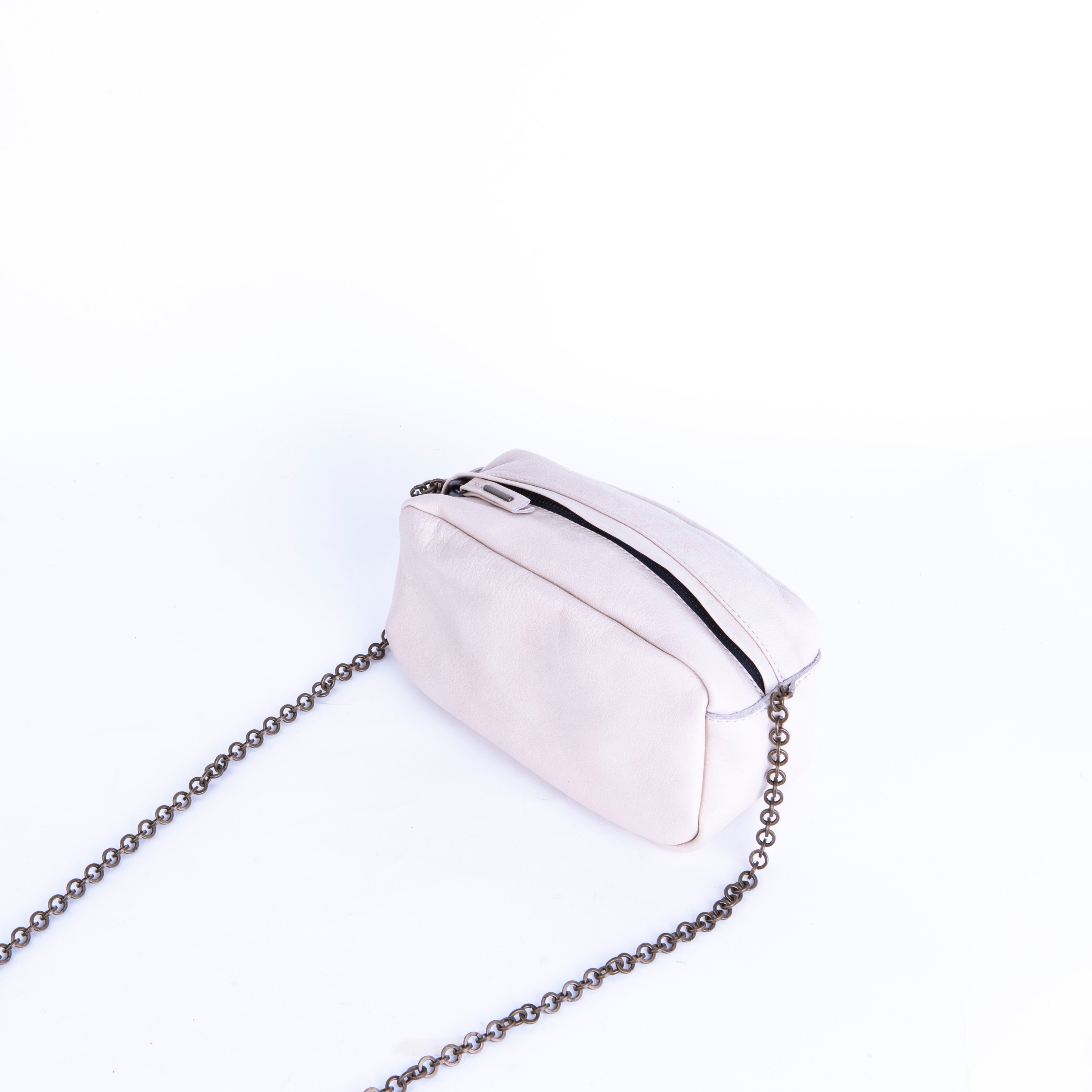 Brook mousse latte macchiato - white leather shoulder clutch bag 