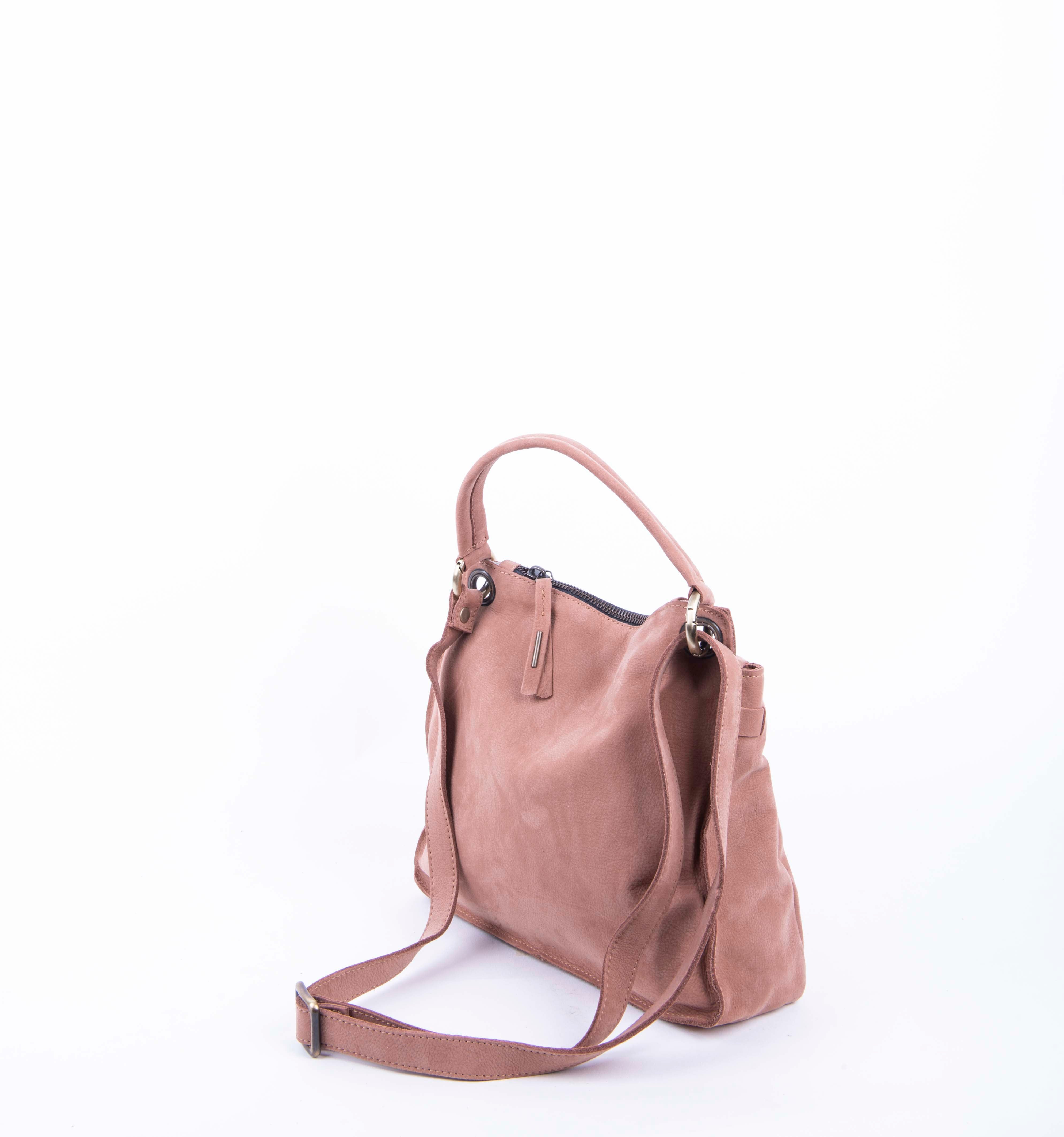 Sandy long beach cameo - small shoulder bag in pink natural leather