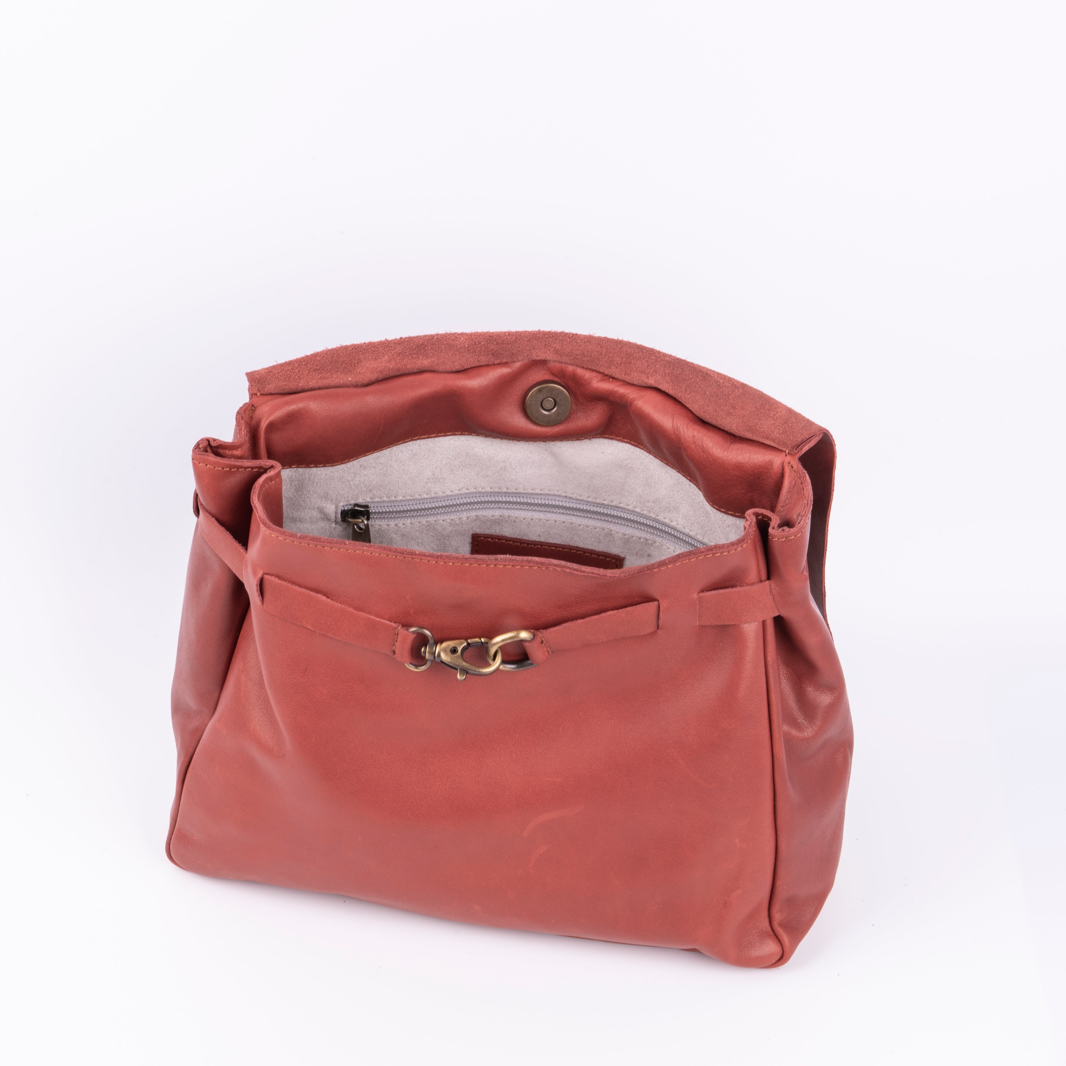 Sue mousse English leather - small shoulder bag in brown leather